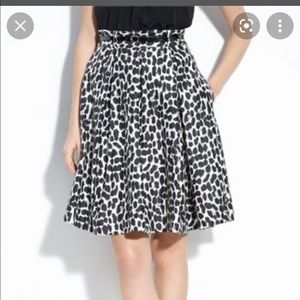 Kate Spade kneelength skirt with belt, lightly worn size 4